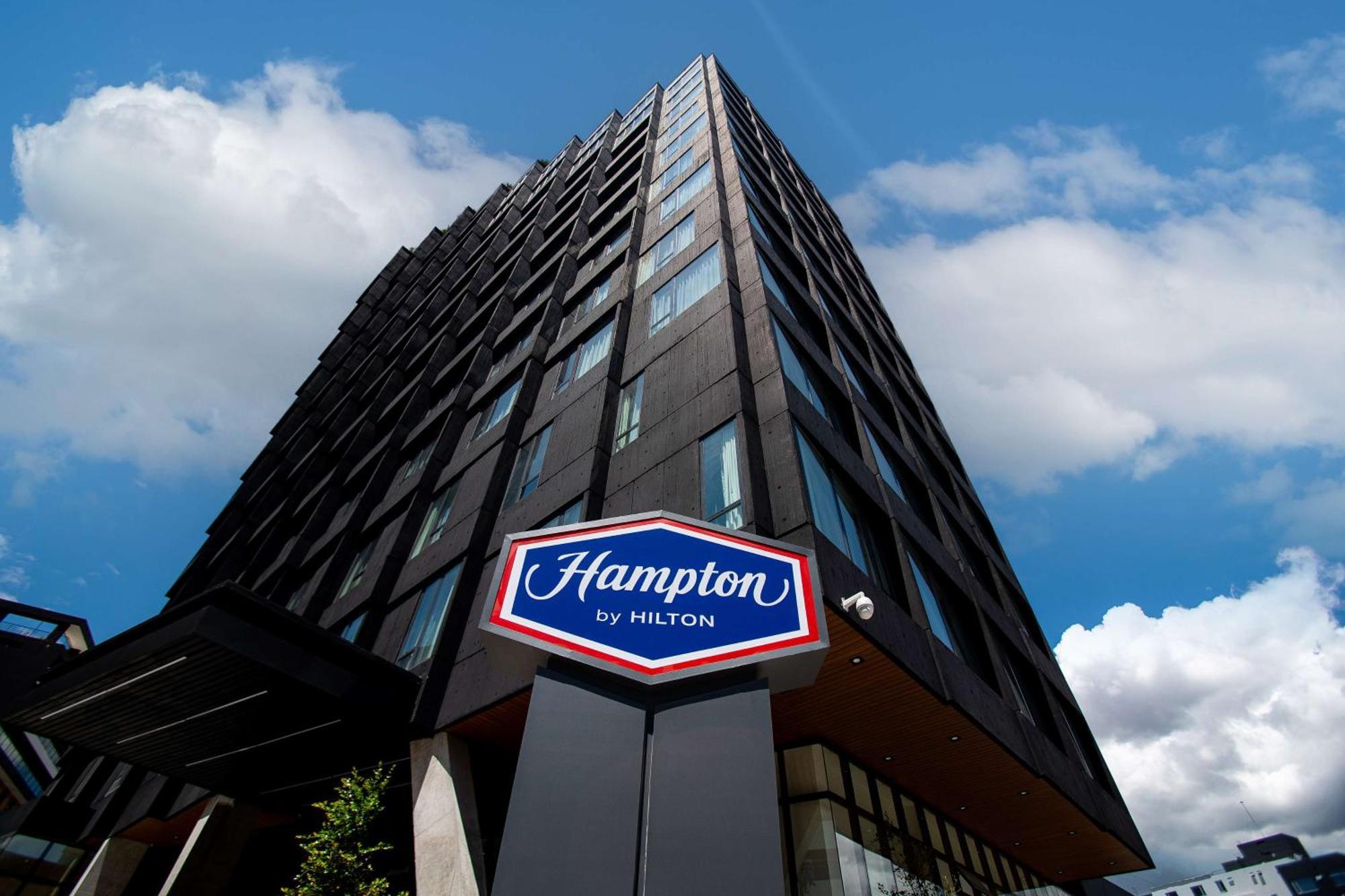 Hampton By Hilton Quito La Carolina Park Hotel ภายนอก รูปภาพ